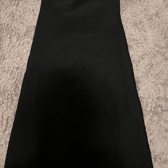 Babaton Strapless Calhoun Dress - Picture 3 of 7